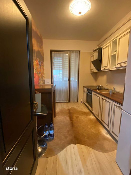 Apartament 2 camere decomandat, etaj 35, Hlincea, baie cu geam, bloc 2