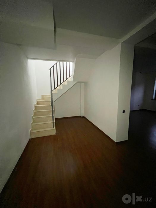 Kvartira sotiladi sergeli tumanida dupleks 4 xonali 1 etaj