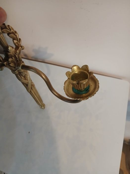 Sfeșnic antic de perete,pentru o lumânare.