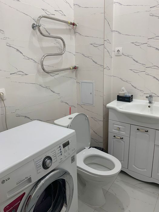 Сдается 1 ком кв посуточно Момышулы