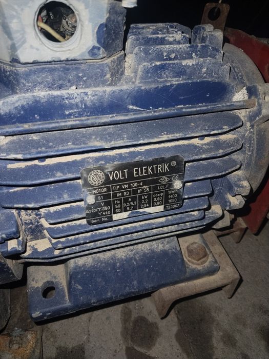 Электро двигатель VOLT ELEKTRİK
Модель: TIP VM 100-4