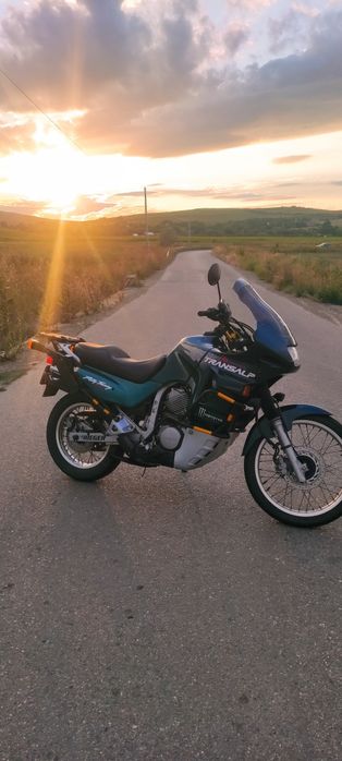 Vând Honda Transalp PD10