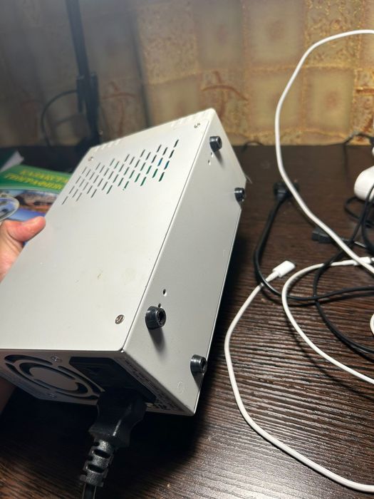 Лабораторный блок питания