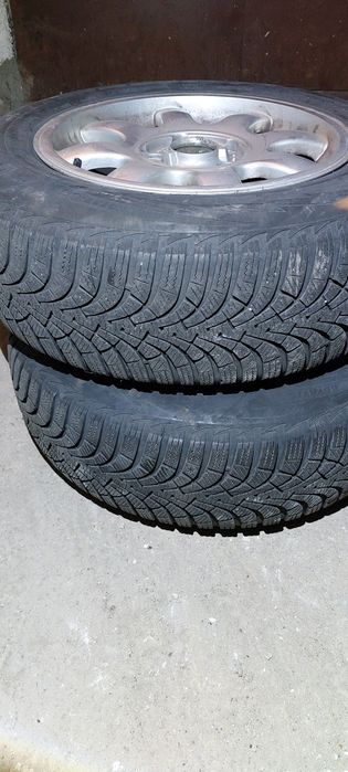 Anvelope de iarna cu tot cu jante