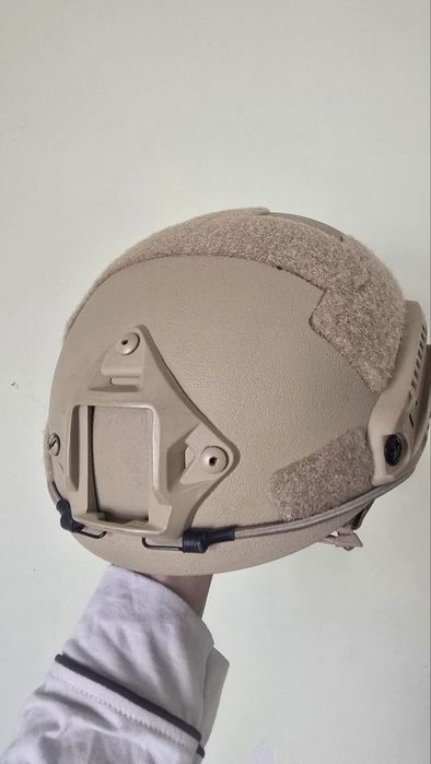 Harbiylar uchun kaska sotiladi