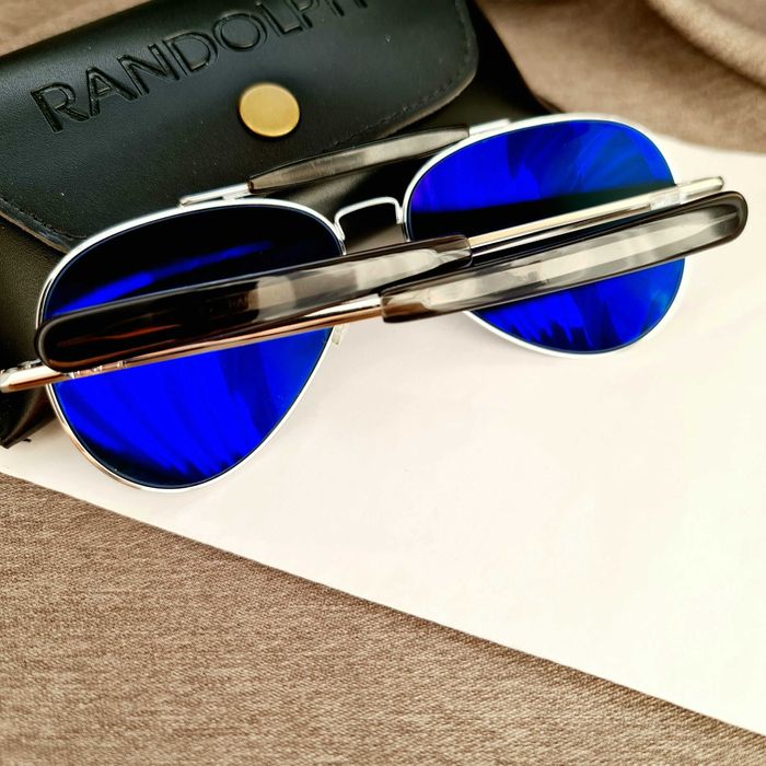 солнцезащитные очки. США