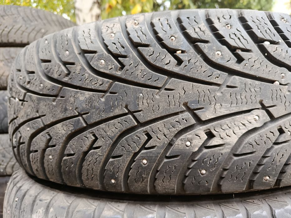 Maxxis 225 70 R16 шины шипы