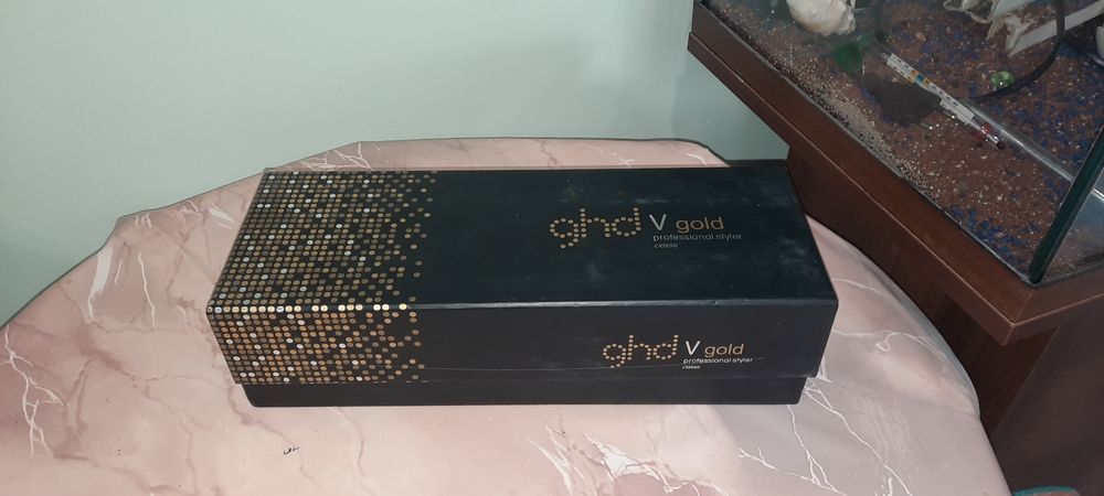 GHD преса за коса