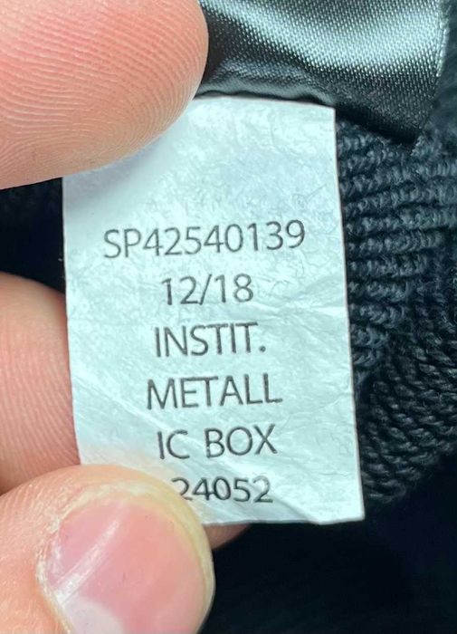 Calvin Klein Jeans Institutional Mettalic Logo Sweatshirt Дамска Блуза