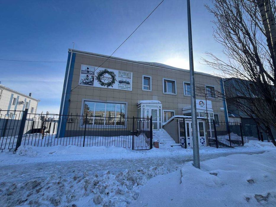 Продам ком. помещение в центре