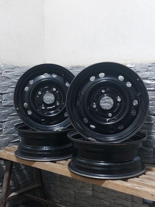 R13 damas qora diska baloni bilan sotiladi