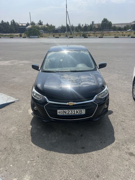 onix 3- pozitsiya mexanika sotiladi