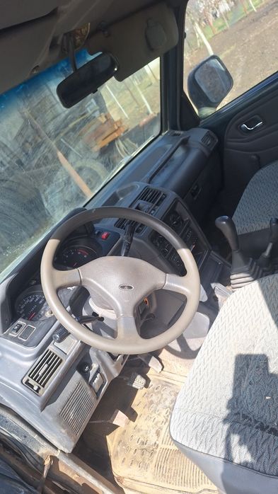 Mitsubishi pajero mk2 2.5 motor sărit de la punct