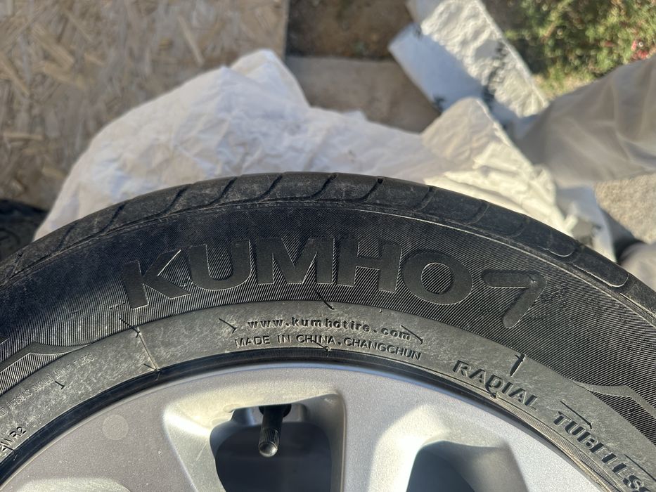 Диск с резиной на хюндай оригинал