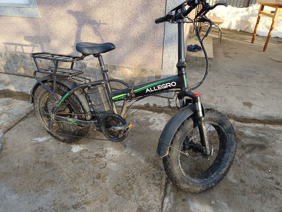 De vânzare bikileta