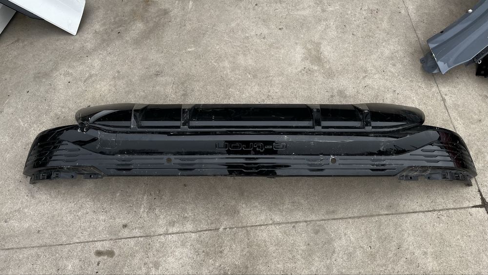 дифузьор Audi Q8 E-Tron 2022- 4бр