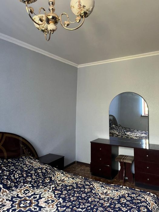 Продам двухэтажный полдома