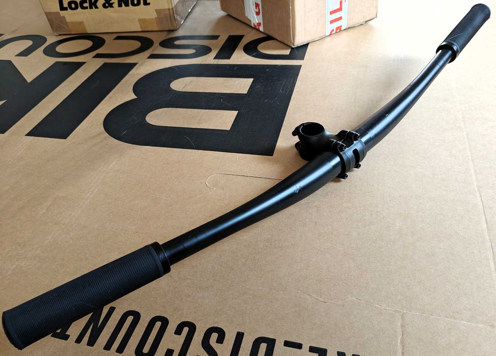 Cateva piese pentru biciclete munte/road.