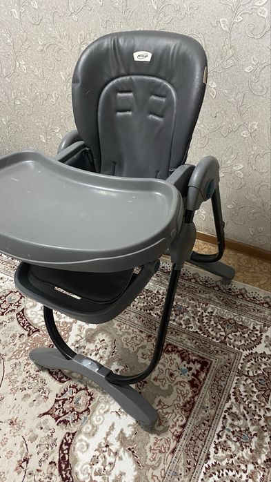 Продам стульчик для кормления за 5000 тенге