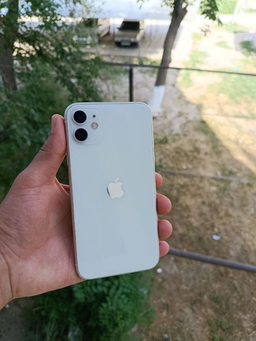 Iphone 11 sotiladi