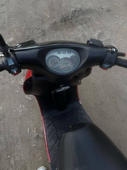 Продаю скутер racer sagita