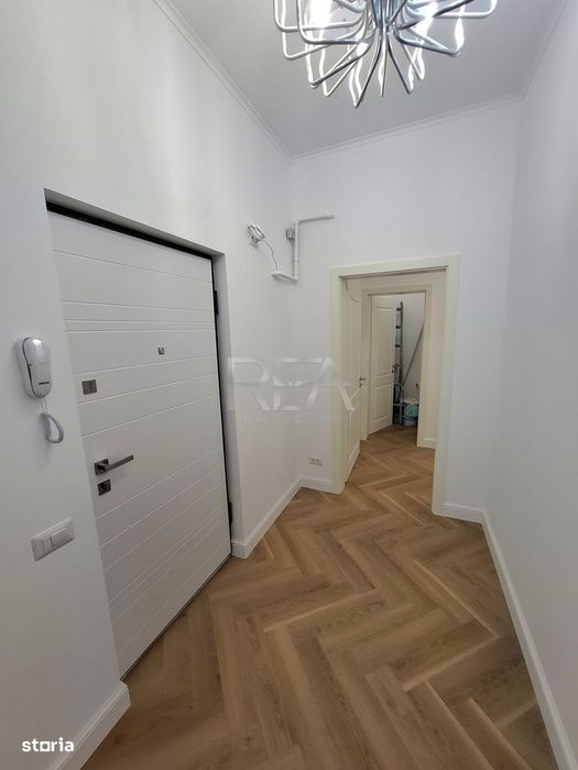 2 camere, et 4/5, bloc rusesc, renovat PREMIUM-Drumul Sarii