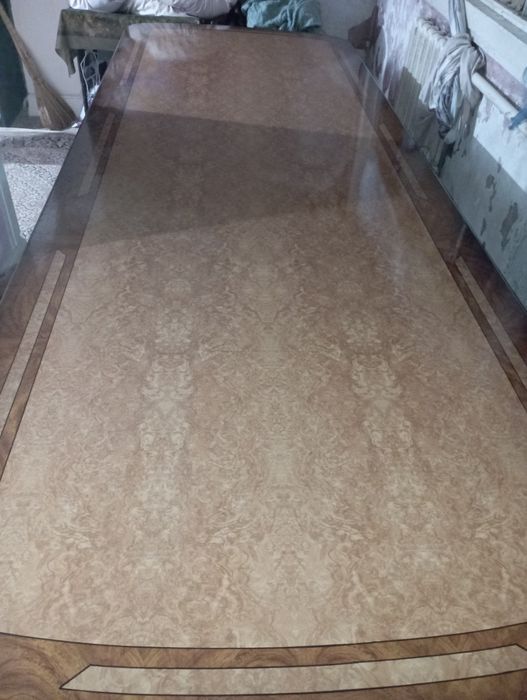 Mebel sotiladi holati ideal. Narxini  kelishilamiz.