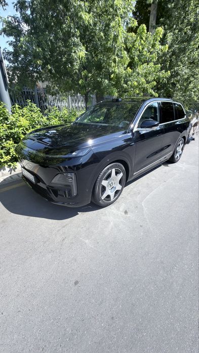 Deepal S09 FULL - 4WD (300 km)