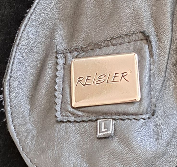 Верхняя женская одежда