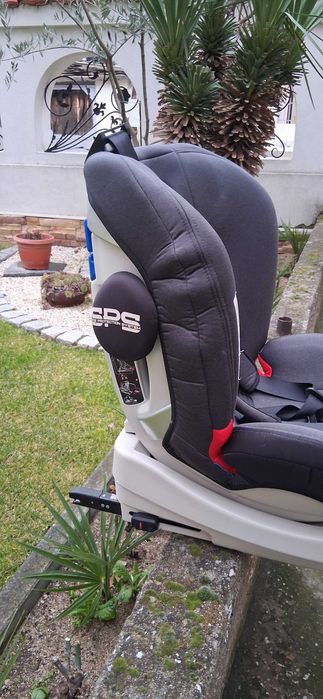 Детско столче за кола