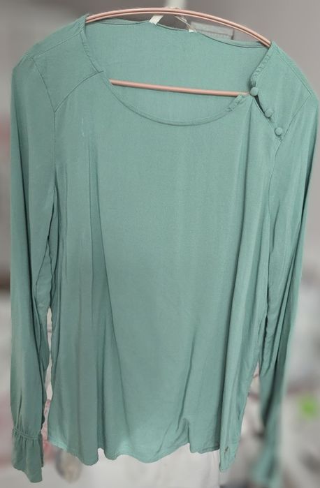 отдам вещи женские s