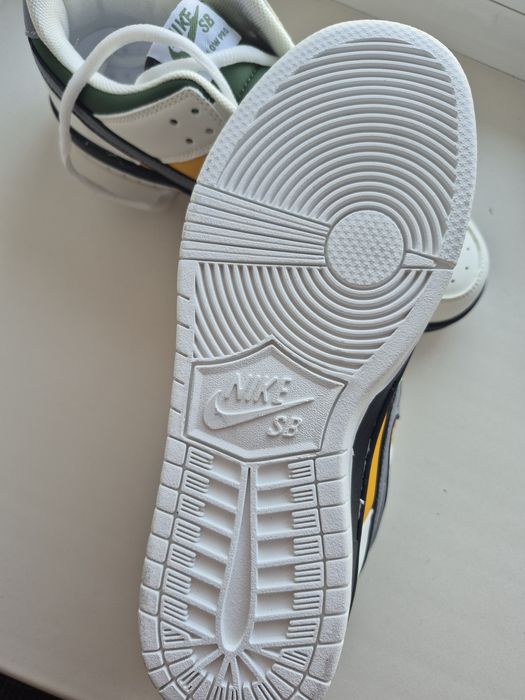 Кроссовки унисекс