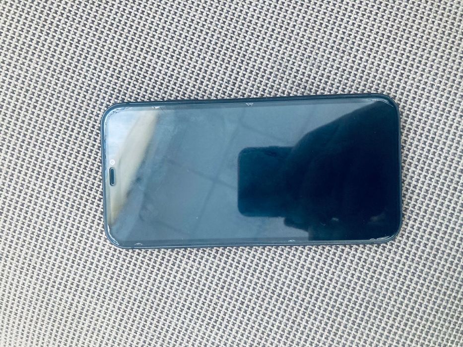 Продам iphone 11 128 gb