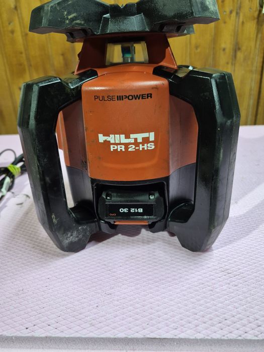 Nivela laser rotativa HILTI PR 2 HS A 12