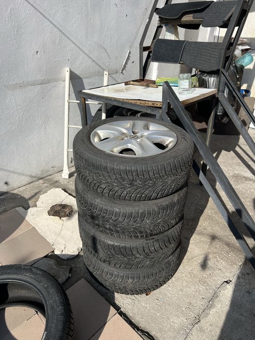 Set Jante Opel cu Capace Originale și Anvelope Iarnă NOKIAN