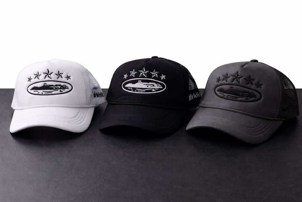 Sapca crtz model cu logo si stele