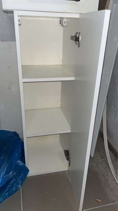 Продам верхние шкафы