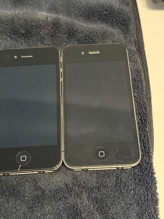 iPhone 4 cu mici defecte pret Fix