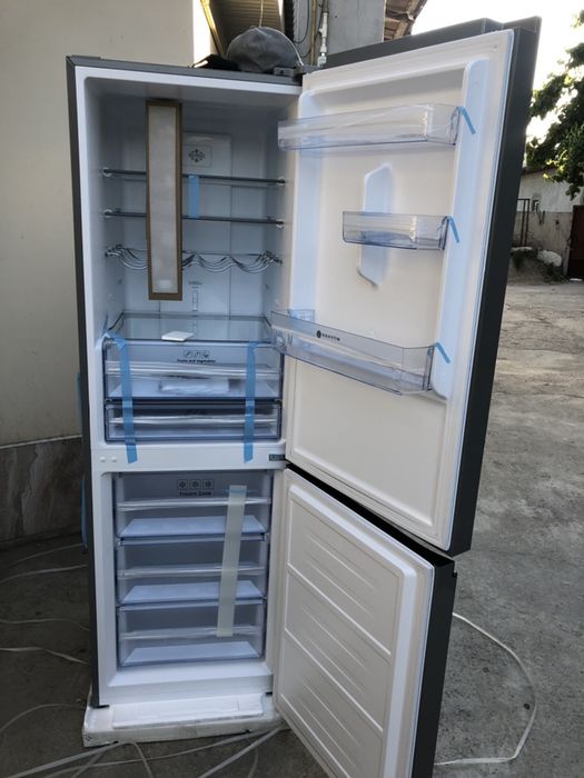 Холодильник Beston 547 BL