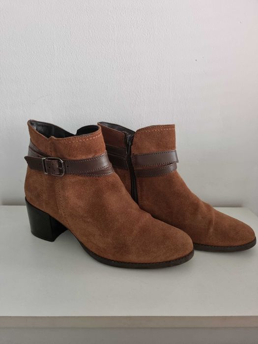 Обувки ботуши 40 номер