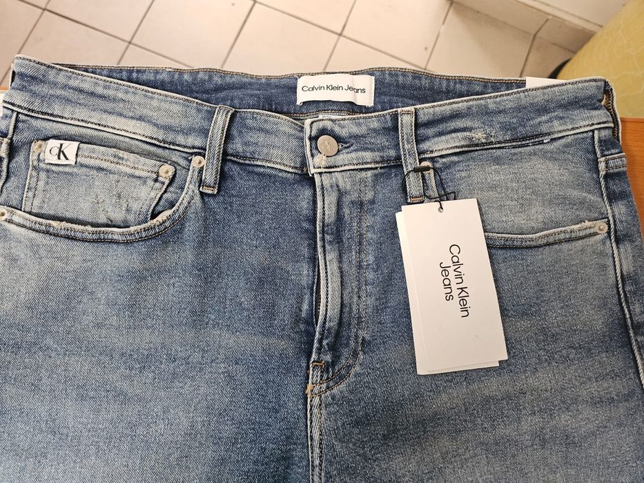 Vind Blugi Calvin Klein Albastri w34-L34