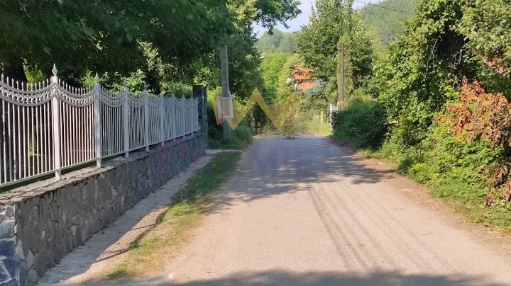 Парцел в Перник, област-с.Драгичево площ 600 цена 60000