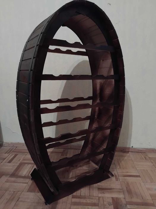 Дървена стойка за вино