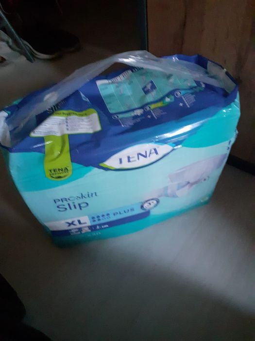 Pampersi adulti XL