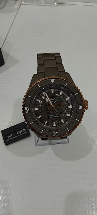 Rado Captain Cook HiTech