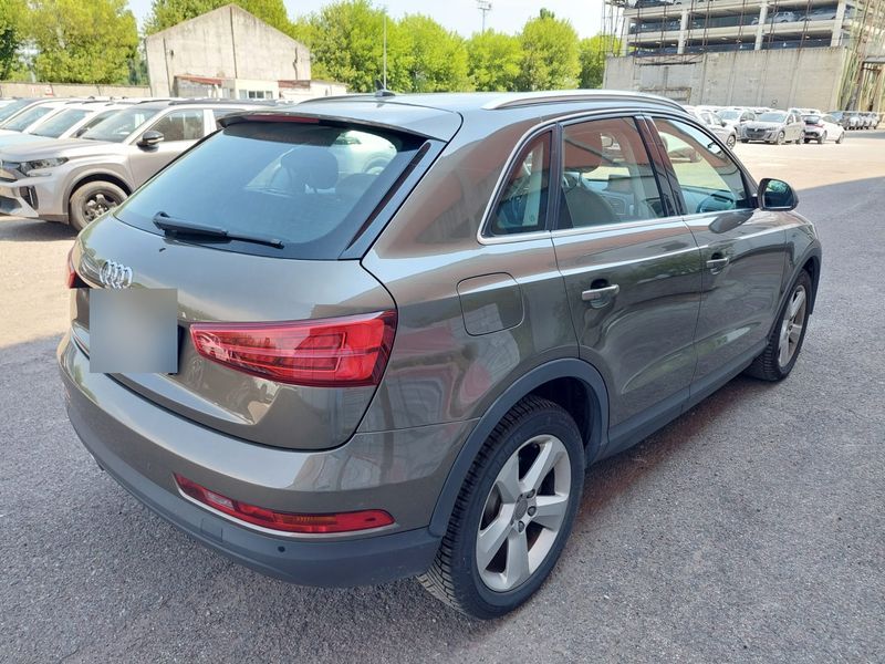 Audi Q3 2.0 TDI Business 2016