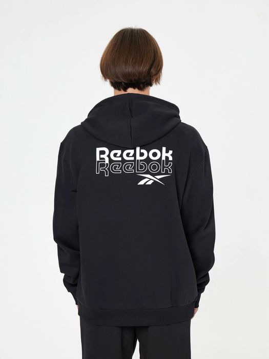 Спортивка реебок внутри мех