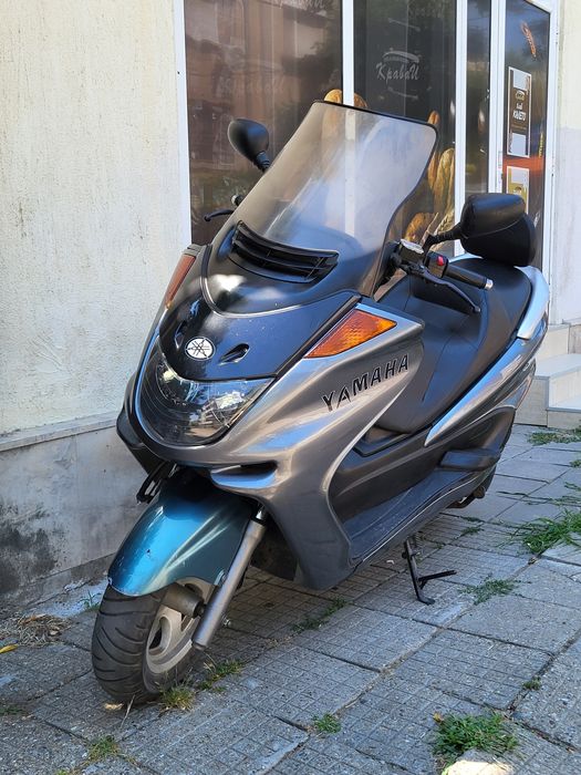 Два скутера yamaha/kymco