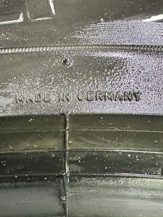 275 40 R22 pirelli scorpion SUV