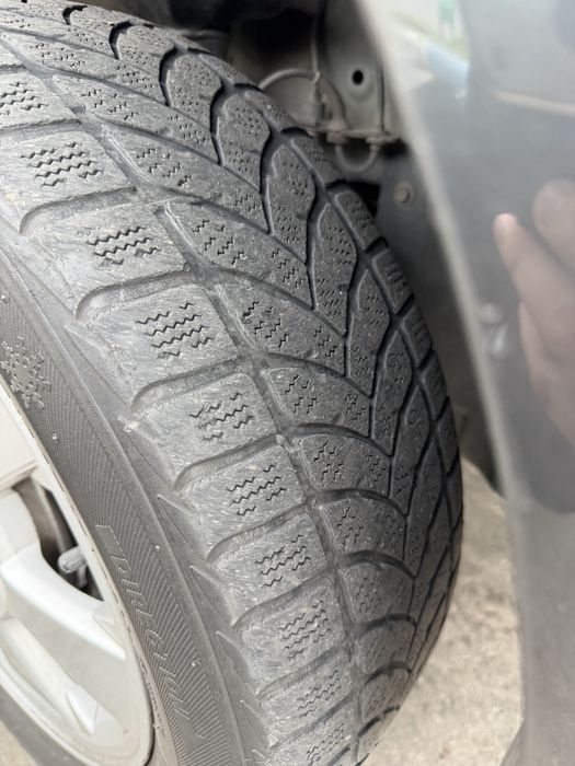 Продаю шины Lassa multiways 195/60 r15